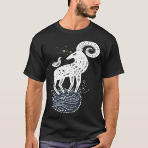Ram Sheep mit geschwungenen Hörnern Celestis Unive T-Shirt
