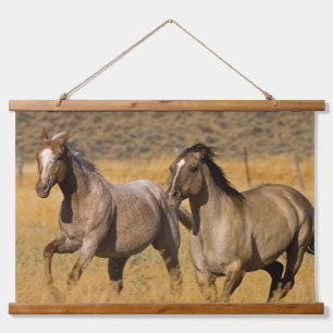 Ranch auf der Ranch von Ponderosa Wandteppich Mit Holzrahmen