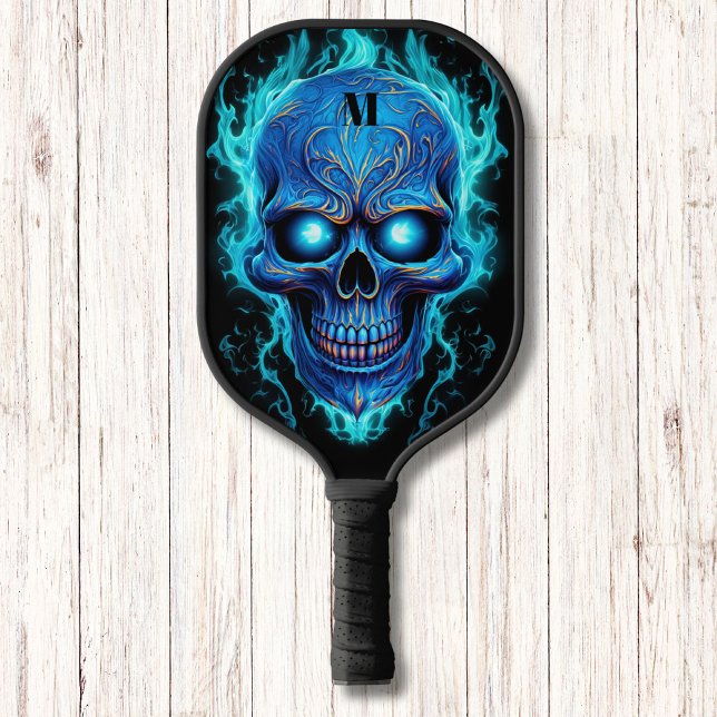 Raquette De Pickleball Crâne bleu avec flammes bleues Monogramme moderne (Créateur téléchargé)