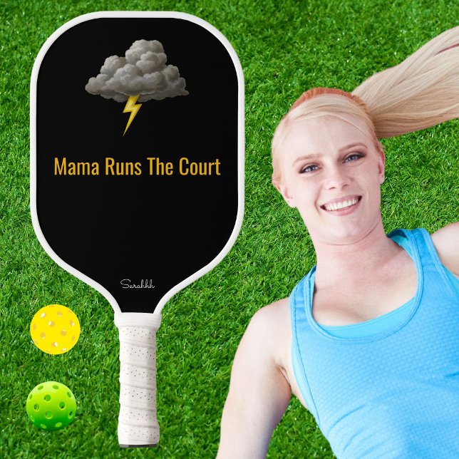 Raquette De Pickleball Customized Mama Runs The Court Pickleball Mom Gift (Créateur téléchargé)