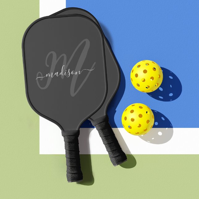 Raquette De Pickleball Monogramme et nom du script stylish gris neutre (Personalize with your name and monogram.)