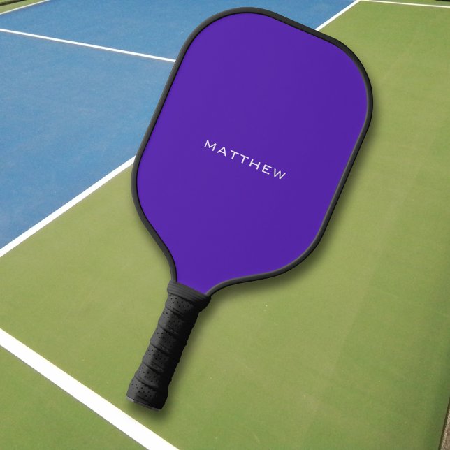 Raquette De Pickleball Monogramme violet moderne simple Prénom (Créateur téléchargé)