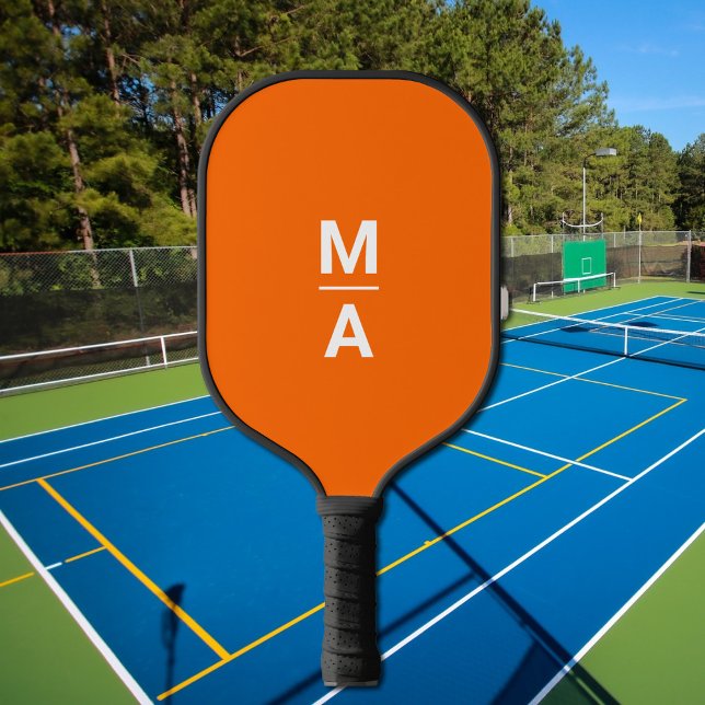 Raquette De Pickleball néon orange - monogrammes gras (Créateur téléchargé)