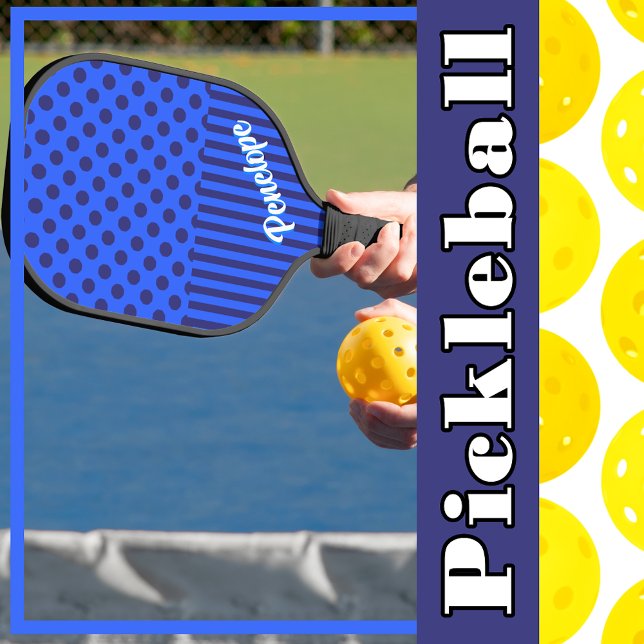 Raquette De Pickleball Pois et rayures bleu ciel et bleu marine (Sky Blue and Navy Blue Polka Dots and Stripes Pickleball Paddle to Personalize)