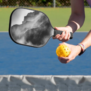 Raquette De Pickleball Poser sur les rochers