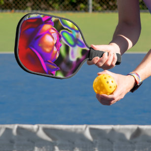 Raquette De Pickleball Rose solarifié par Shirley Taylor