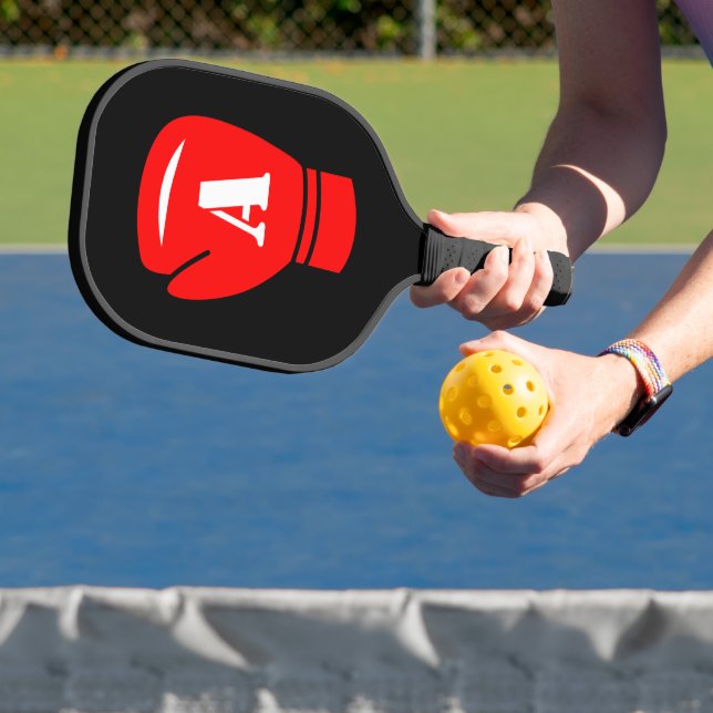 Raquette de pickleball sur mesure avec design de g (Insitu)