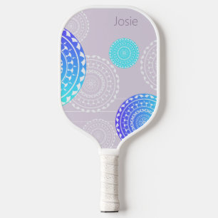 Raquette De Pickleball Vibrant Aqua Blue Random Mandala on Pink Ajouter N