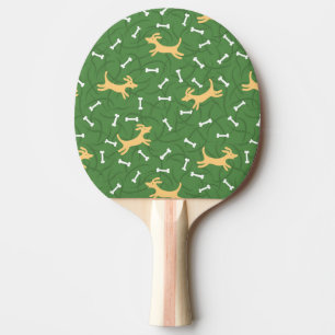 Raquette De Ping Pong chiens chanceux avec l'arrière - plan d'os