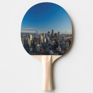 Raquette De Ping Pong Vue aérienne d'horizon de ville de Seattle