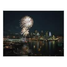 RARE-Pittsburgh at Night With Fireworks