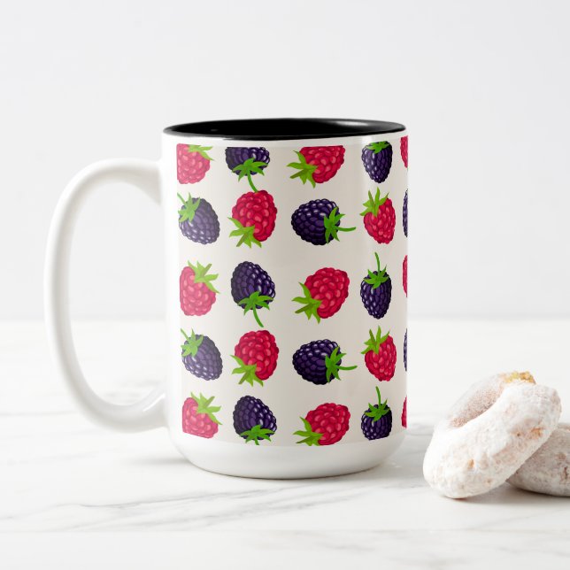 Rasberry & BlackBerry Beauty Zweifarbige Tasse (Mit Donut)