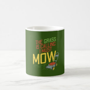 Rasenmähen - Das Gras ruft Kaffeetasse