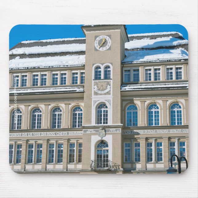 Rathaus in St. Moritz, Schweiz Mousepad (Vorne)