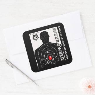 Rational Registered and Ready Gun Owner Quadratischer Aufkleber