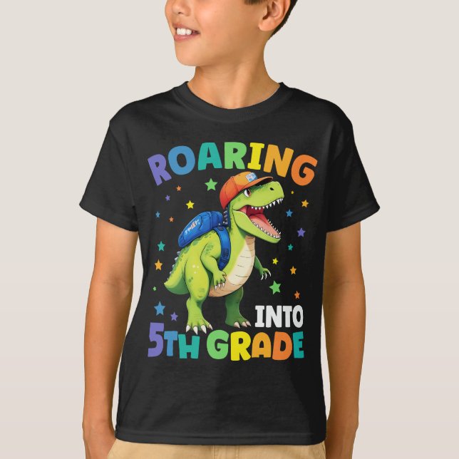 Räuchernder Dinosaurier der 5. Klasse, um zurück z T-Shirt (Vorderseite)