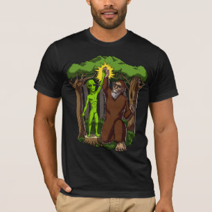 Raum-alien-Bigfoot-Geheimnis-Verschwörungs-Theori T-Shirt
