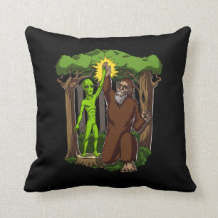 Raum-alien-Bigfoot-Geheimnis-Verschwörungs-Theorie Kissen