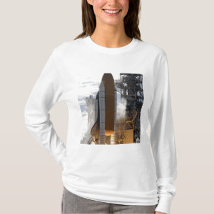 Raumfähre Atlantis hebt 15 weg T-Shirt