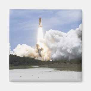 Raumfähre Atlantis hebt 28 weg Magnet