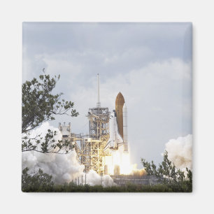 Raumfähre Atlantis hebt 3 weg Magnet