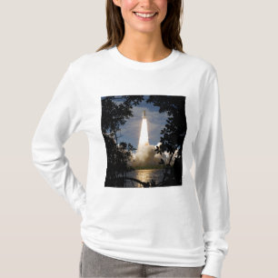 Raumfähre Atlantis hebt 9 weg T-Shirt