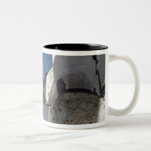 Raumfähre-Bemühung 25 Zweifarbige Tasse