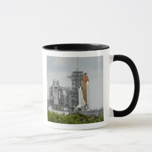 Raumfähre-Bemühung auf der Abschussrampe 5 Tasse