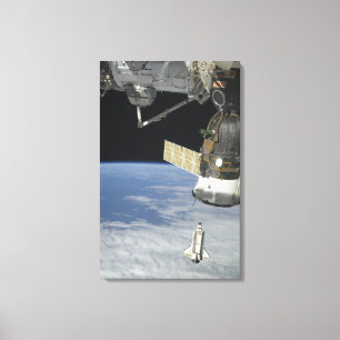 Raumfähre-Bemühung, ein Soyuz Raumfahrzeug Leinwanddruck