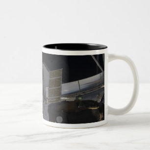 Raumfähre-Entdeckung 10 Zweifarbige Tasse