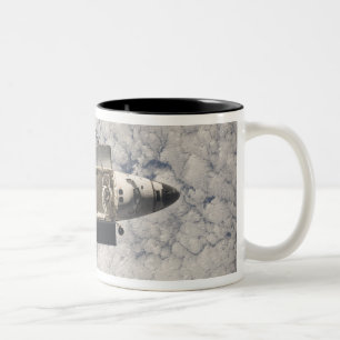 Raumfähre-Entdeckung 7 Zweifarbige Tasse