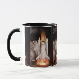 Raumfähre hebt sich ab tasse