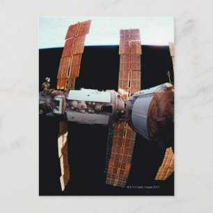 Raumstation im Orbit 3 Postkarte