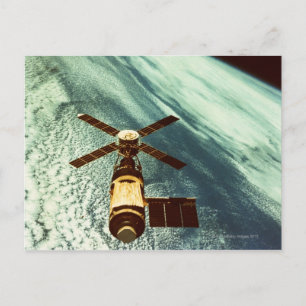 Raumstation in der Raumfahrt Postkarte