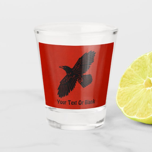 Raven on Red Schnapsglas (Vorderseite)