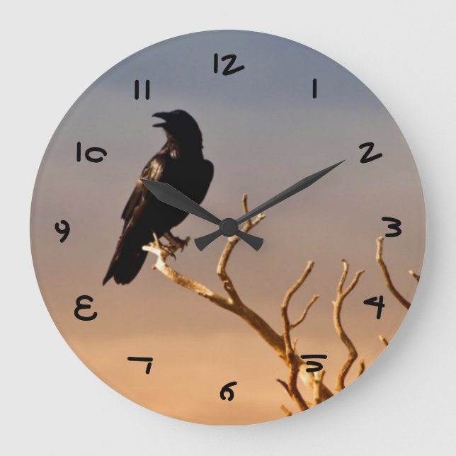 Raven on Sunlit Tree Zweig, Grand Canyon Große Wanduhr (Vorderseite)