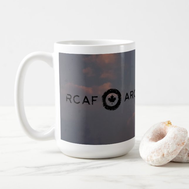 RCAF / ARC C C-17 Globemaster III Kaffeetasse (Mit Donut)