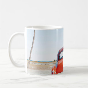 Re Käfer neben Kokospalmen Kaffeetasse