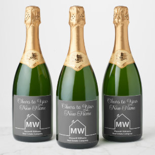 Real Anwesen Company Housewärming Cheers Chic Gray