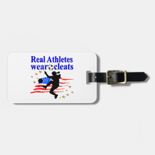 REAL ATHLETES TRAGEN CLEATS SOCCER DESIGN GEPÄCKANHÄNGER
