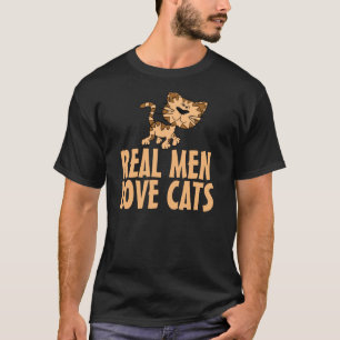 Real Men Liebe Katzen T - Shirt
