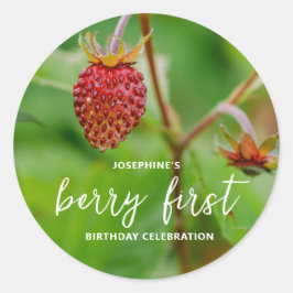 Real Red Strawberry Photo Berry First Birthday Runder Aufkleber