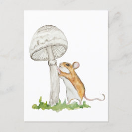 Realistisch eine lustige Feldmaus und Pilz Postkarte