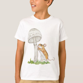 Realistisch eine lustige Feldmaus und Pilz T-Shirt