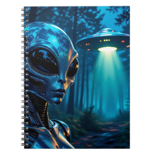 Realistische Hyper-Alien und UFO im Wald Notizblock