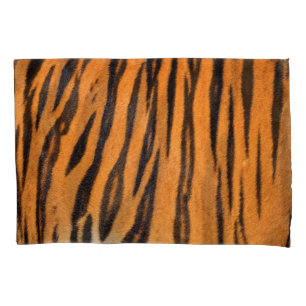 Realistische Tigerhautstruktur. Kissenbezug