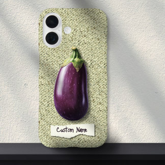 Realistisches Lila Eggplant auf einem Teppich-Indi iPhone 16 Hülle