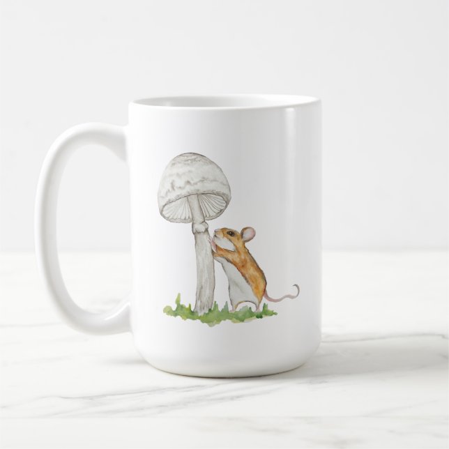 Realistisches zeichn einer lustigen Feldmaus und M Kaffeetasse (Links)