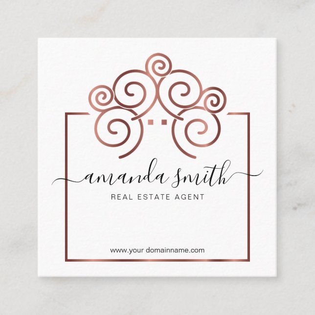 Realtor-Branding mit Treehouse in Rose Quadratische Visitenkarte (Vorderseite)