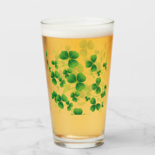 Rebe-u. -Kleeblatt-Klee St. Patricks Tages Glas